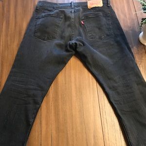 Black Levi Men’s Jeans Size 30L 32W